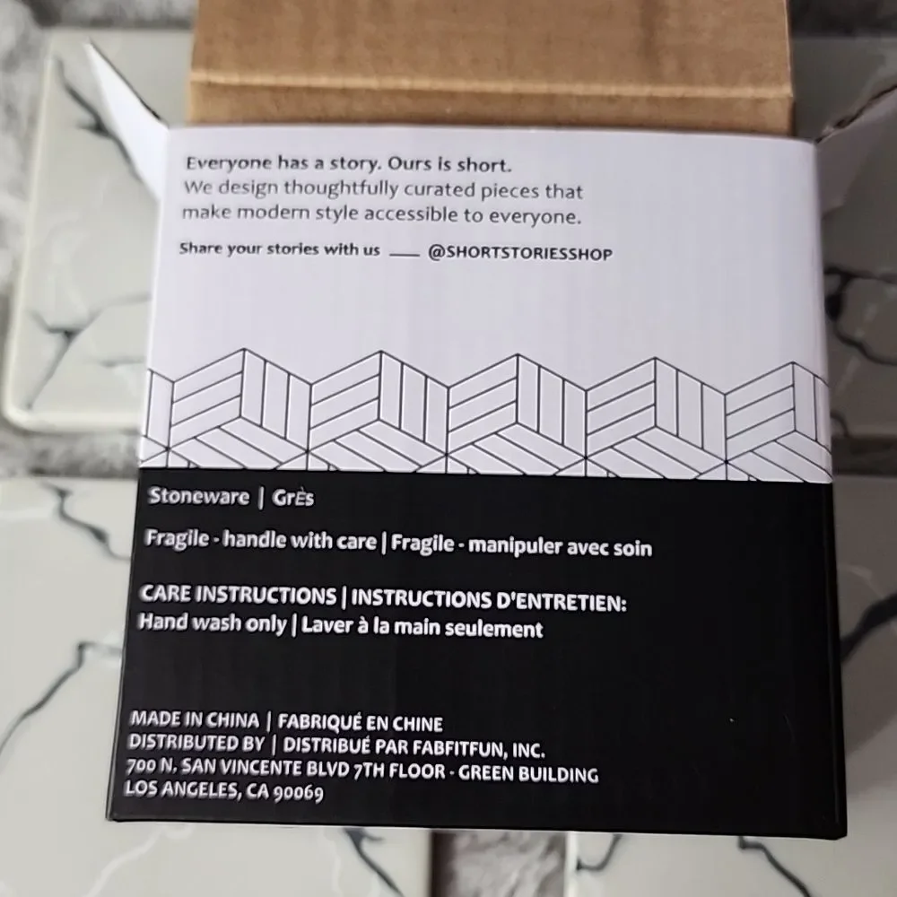 NIB Short Stories Set of‎ 4 Gray Marble Pattern Stoneware Coasters